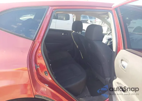 2013 Nissan Rogue S z USA, uszkodzony, nr VIN JN8AS5MV7DW147361